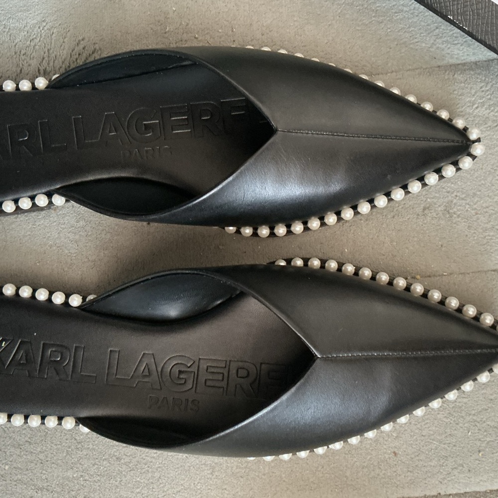 Karl Lagerfeld Black Pointed Leather Flats with Pearl Trim size 6 NIB